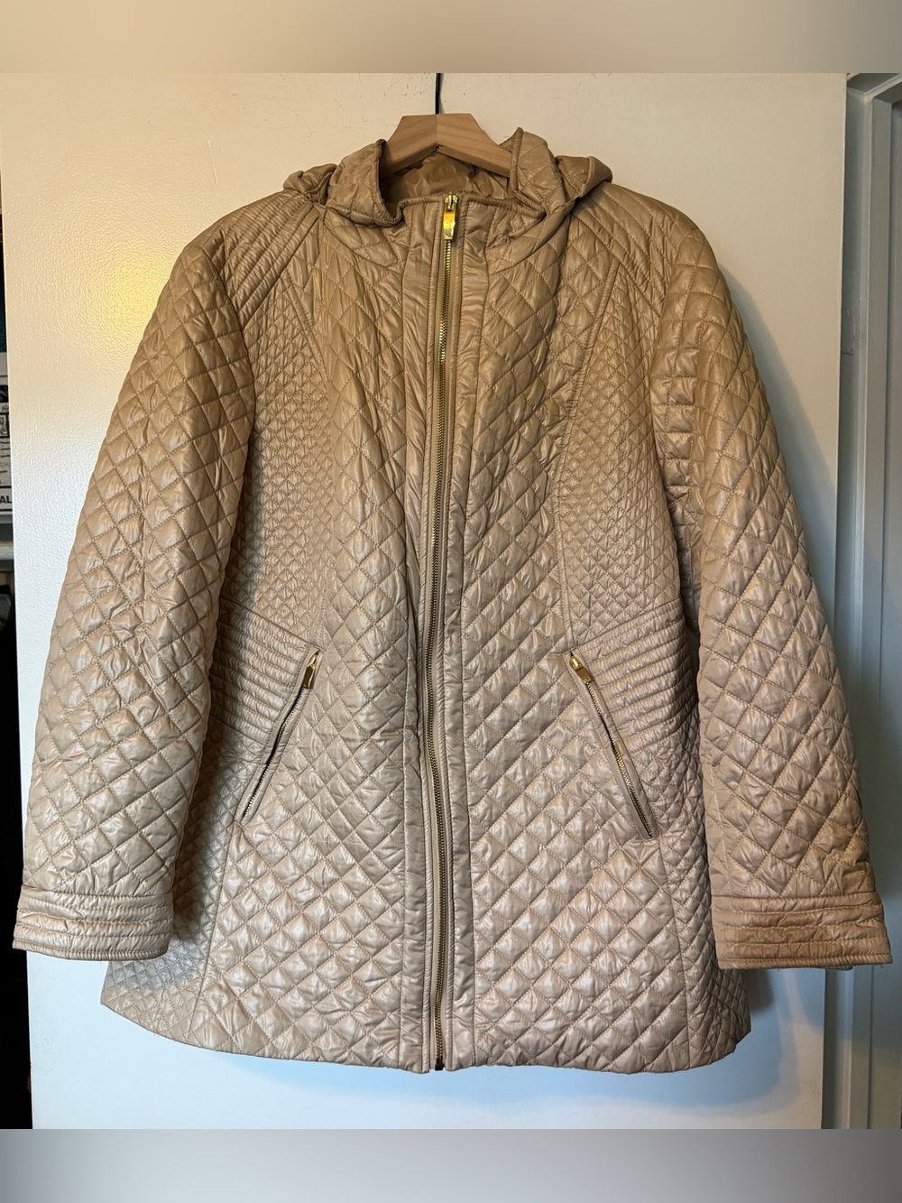 Via Spiga Quilted Puffy Jacket Beige 1X | Removable Hood | Size 1X